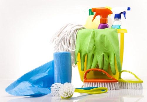 Specialist cleaning of tiled and stone floors in Shepherdsbush