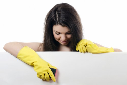 Kitchen and bathroom cleaning service in Shepherdsbush